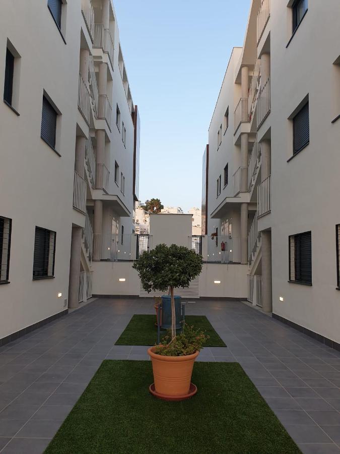 Boutique Apartment Near The Beach, 1 Gbps Wi-Fi Malaga Exterior photo
